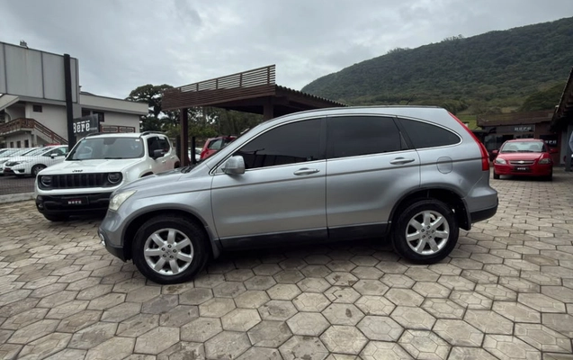 imagem-https://www.socarrao.com.br/sc-vehicle-images-prod/4393392/1792433475801-4HMYquH2kQfW6431blh65GMRnZx2LOwq.jpg