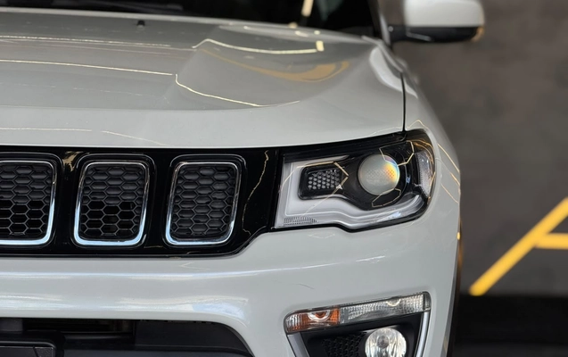 imagem-https://www.socarrao.com.br/sc-vehicle-images-prod/4393406/1792433677360-003_be75288f60d2e3c738c98675fb64b88f.jpg