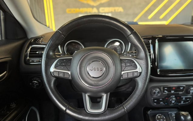 imagem-https://www.socarrao.com.br/sc-vehicle-images-prod/4393406/1792433677374-003_e8b3042ff39c17943c9d0cc5de9e8bb1.jpg