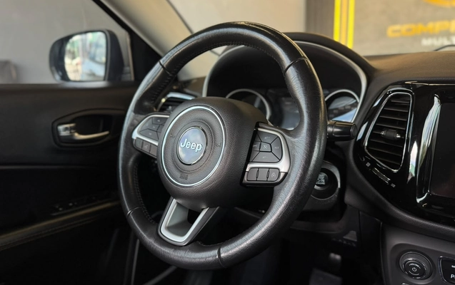 imagem-https://www.socarrao.com.br/sc-vehicle-images-prod/4393406/1792433677376-003_c622571257f15cfa03282f530ebf6bb9.jpg