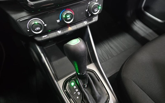 imagem-https://www.socarrao.com.br/sc-vehicle-images-prod/4393426/1792670702059-8584093_0_B_cabf4fd966.jpeg