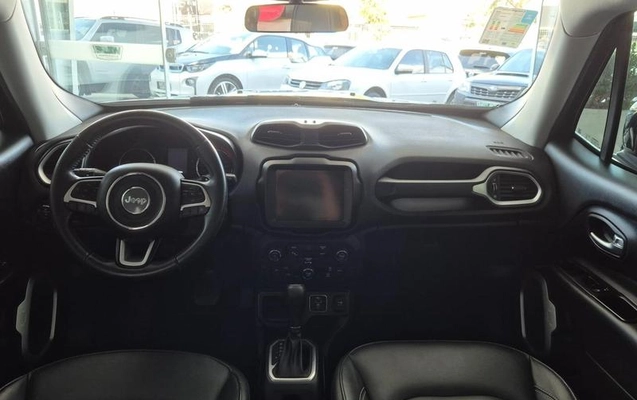 imagem-https://www.socarrao.com.br/sc-vehicle-images-prod/4393447/1792441723995-8584331_8_B_b4b5767639.jpeg