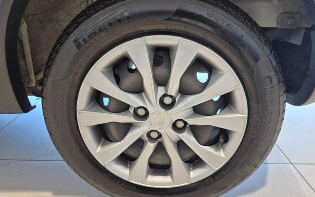 imagem-https://www.socarrao.com.br/sc-vehicle-images-prod/4393549/1792527643530-8584973_15_B_e9d5785541.jpeg