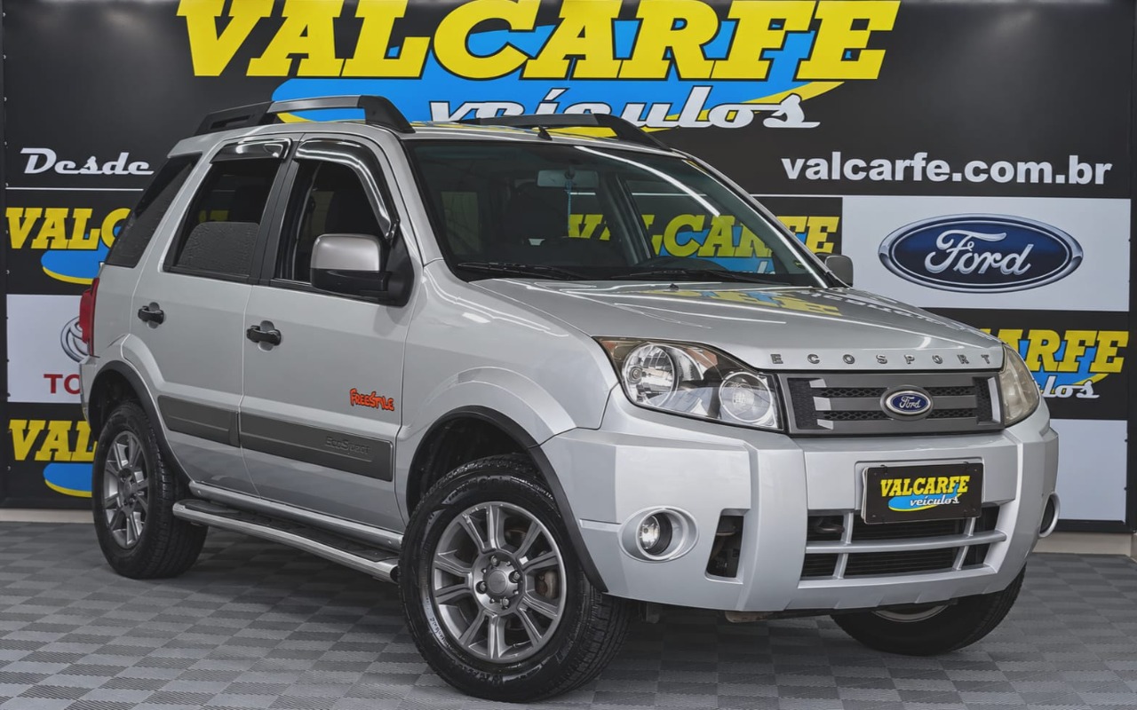Ford EcoSport 2012 Prata — foto 1 de 3