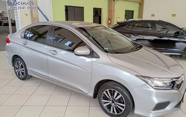 imagem-https://www.socarrao.com.br/sc-vehicle-images-prod/4393570/1792435074842-1238975.jpg