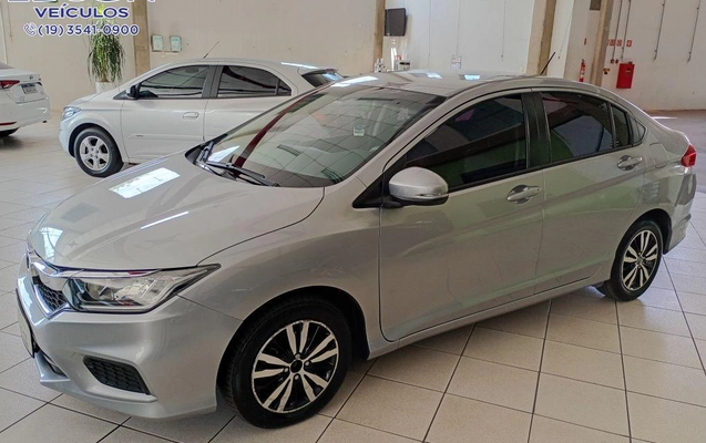 imagem-https://www.socarrao.com.br/sc-vehicle-images-prod/4393570/1792435074845-1238976.jpg