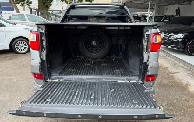 imagem-https://www.socarrao.com.br/sc-vehicle-images-prod/4393578/1792435136659-V2hhdHNBcHAgSW1hZ2UgMjAyNi0wOS0yMyBhdCAxMC4xNi4xOCgzKS5qcGVn.jpeg