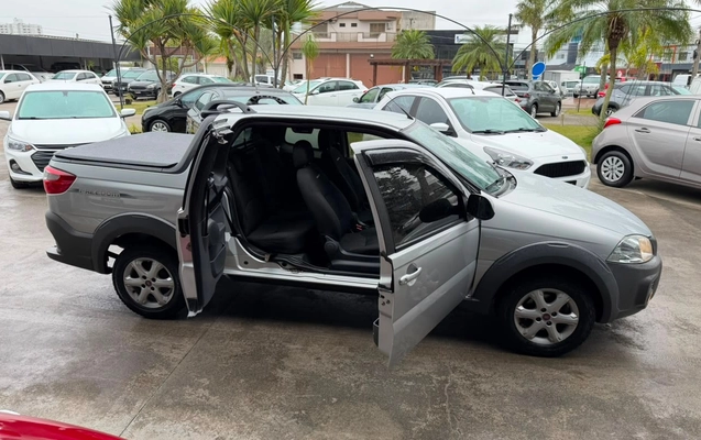 imagem-https://www.socarrao.com.br/sc-vehicle-images-prod/4393578/1792435136984-V2hhdHNBcHAgSW1hZ2UgMjAyNi0wOS0yMyBhdCAxMC4xNi4xOSgzKS5qcGVn.jpeg