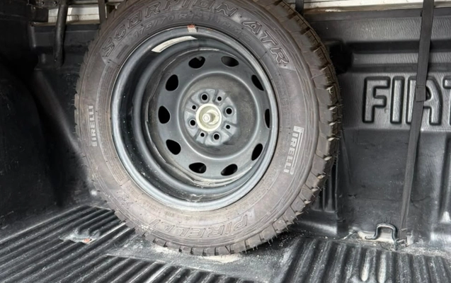 imagem-https://www.socarrao.com.br/sc-vehicle-images-prod/4393578/1792435137148-V2hhdHNBcHAgSW1hZ2UgMjAyNi0wOS0yMyBhdCAxMC4xNi4xOCg0KS5qcGVn.jpeg