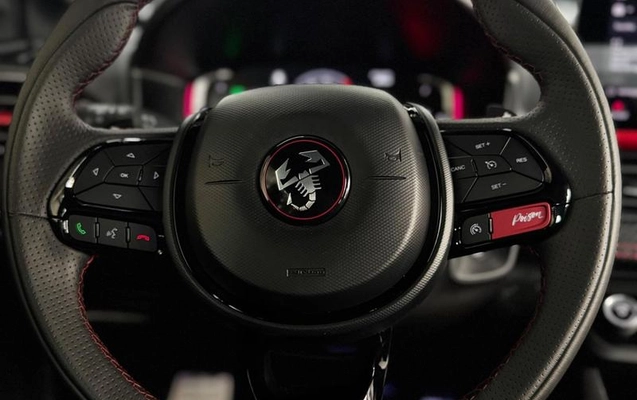 imagem-https://www.socarrao.com.br/sc-vehicle-images-prod/4393609/1792435282460-8580685_57_B_239a88abfa.jpeg