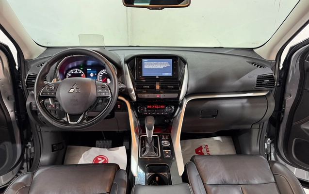 imagem-https://www.socarrao.com.br/sc-vehicle-images-prod/4393636/1792435437907-152e2e314ac44221bc68809f61d7d191_1792434965990.jpg