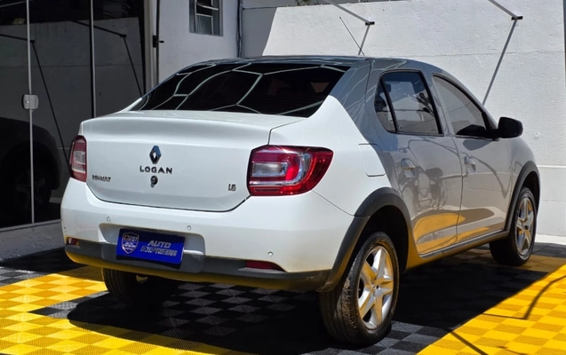 imagem-https://www.socarrao.com.br/sc-vehicle-images-prod/4393654/1792435596090-v32LjIvRJA32GgMIzYNnYiavq9kXpFNj.jpg