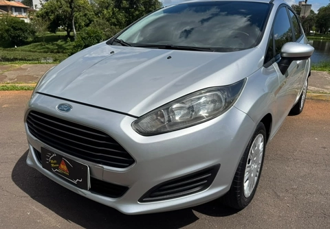 Ford Fiesta 1.5 16V Flex Mec. 5p 2014 Prata — foto 1 de 3