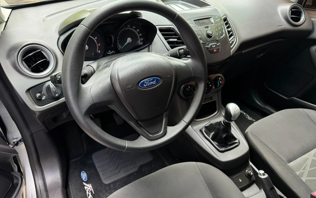 imagem-https://www.socarrao.com.br/sc-vehicle-images-prod/4393666/1792435767101-V2hhdHNBcHAgSW1hZ2UgMjAyNi0xMC0xOSBhdCAxNS4wMy41OSAoMikuanBlZw.jpeg
