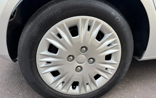 imagem-https://www.socarrao.com.br/sc-vehicle-images-prod/4393666/1792435768238-V2hhdHNBcHAgSW1hZ2UgMjAyNi0xMC0xOSBhdCAxNS4wNC4wMi5qcGVn.jpeg