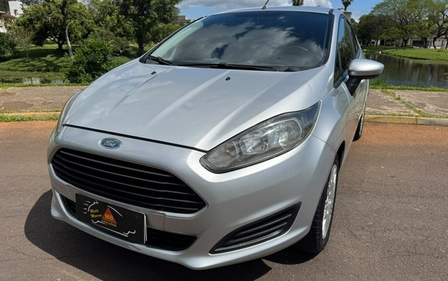 imagem-https://www.socarrao.com.br/sc-vehicle-images-prod/4393666/1792435768348-V2hhdHNBcHAgSW1hZ2UgMjAyNi0xMC0xOSBhdCAxNS4wMy41NiAoMSkuanBlZw.jpeg