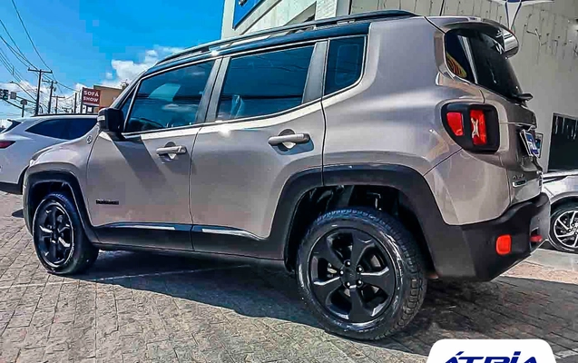 imagem-https://www.socarrao.com.br/sc-vehicle-images-prod/4393700/1792436045366-94d5db48-8c1e-425e-9541-9717780119ce.jpg
