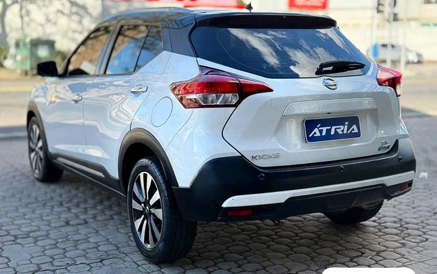 imagem-https://www.socarrao.com.br/sc-vehicle-images-prod/4393703/1792436052824-22deb792-1a7d-4b48-9652-e12f3c431d2d.jpg