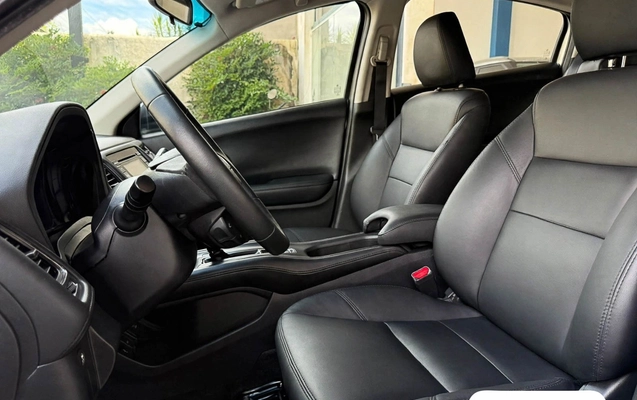 imagem-https://www.socarrao.com.br/sc-vehicle-images-prod/4393706/1792436065179-dc605e12-39f9-40ff-9da7-b52f0b734efa.jpg