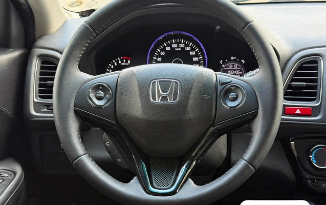 imagem-https://www.socarrao.com.br/sc-vehicle-images-prod/4393706/1792436065180-395130de-e6eb-43fe-b712-32ff3c5c352b.jpg
