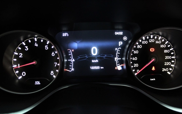 imagem-https://www.socarrao.com.br/sc-vehicle-images-prod/4393711/1792436077049-8_035157.jpg