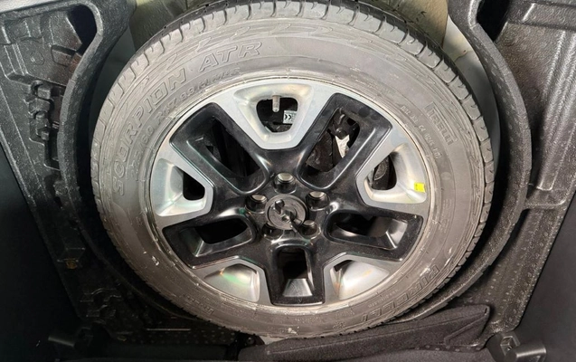imagem-https://www.socarrao.com.br/sc-vehicle-images-prod/4393738/1792436626064-gb-7014c4a.jpeg