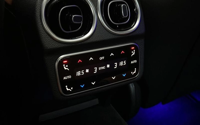 imagem-https://www.socarrao.com.br/sc-vehicle-images-prod/4393741/1792436225936-8572439_15_B_bb7779bdbe.jpeg
