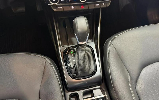 imagem-https://www.socarrao.com.br/sc-vehicle-images-prod/4393773/1792436949024-8585141_12_B_df227846dd.jpeg