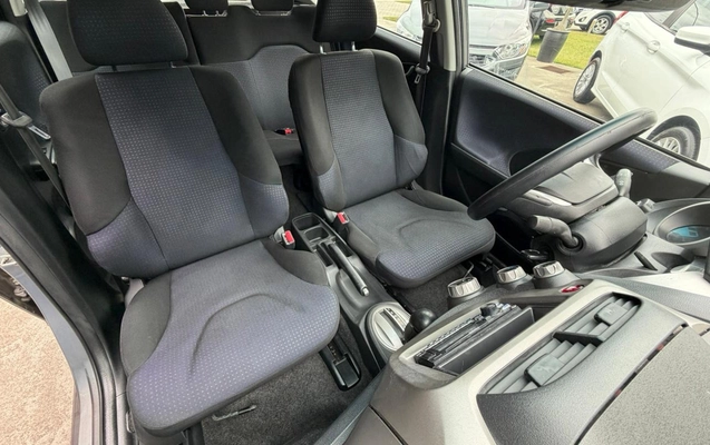 imagem-https://www.socarrao.com.br/sc-vehicle-images-prod/4393776/1792436455745-V2hhdHNBcHAgSW1hZ2UgMjAyNi0wOS0wNCBhdCAxNS4xMy4yNSAoMykuanBlZw.jpeg