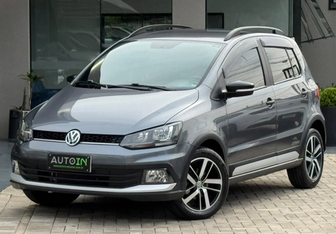 Volkswagen Fox 2022 Cinza — foto 1 de 3