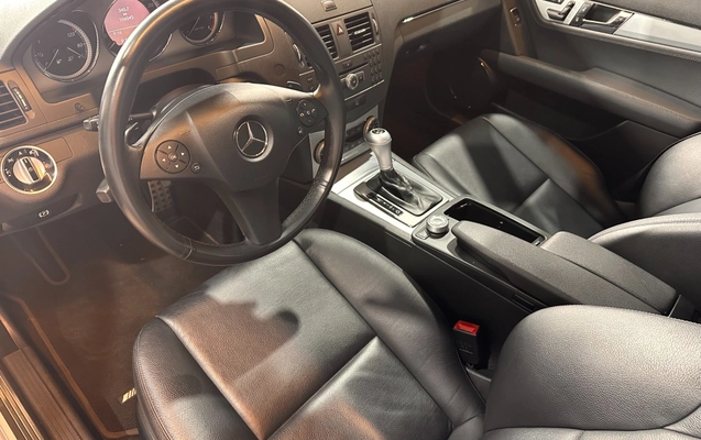 imagem-https://www.socarrao.com.br/sc-vehicle-images-prod/4393838/1792437021194-ca1b4910-0621-43ac-a3f6-f2e3f01086f2.jpg