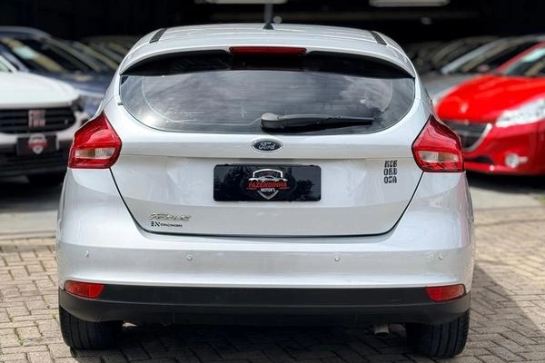 imagem-https://www.socarrao.com.br/sc-vehicle-images-prod/4393884/1792437354343-8572863_5_B_8984cf5022.jpeg
