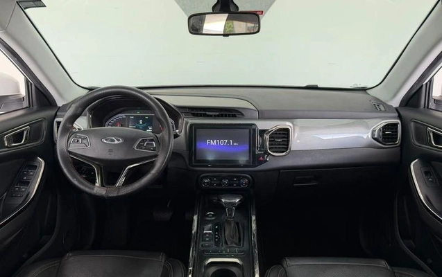 imagem-https://www.socarrao.com.br/sc-vehicle-images-prod/4393886/1792437663755-8563127_3_B_81f9a35863.jpeg