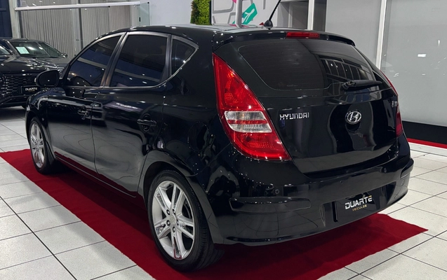 imagem-https://www.socarrao.com.br/sc-vehicle-images-prod/4393912/1792437582391-MDA1LmpwZw.jpg