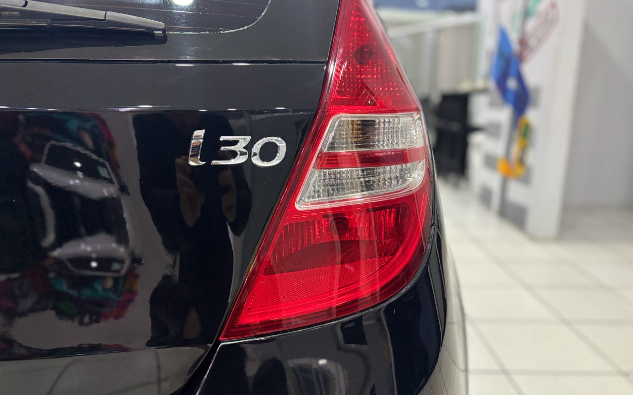 imagem-https://www.socarrao.com.br/sc-vehicle-images-prod/4393912/1792437582586-MDA3LmpwZw.jpg