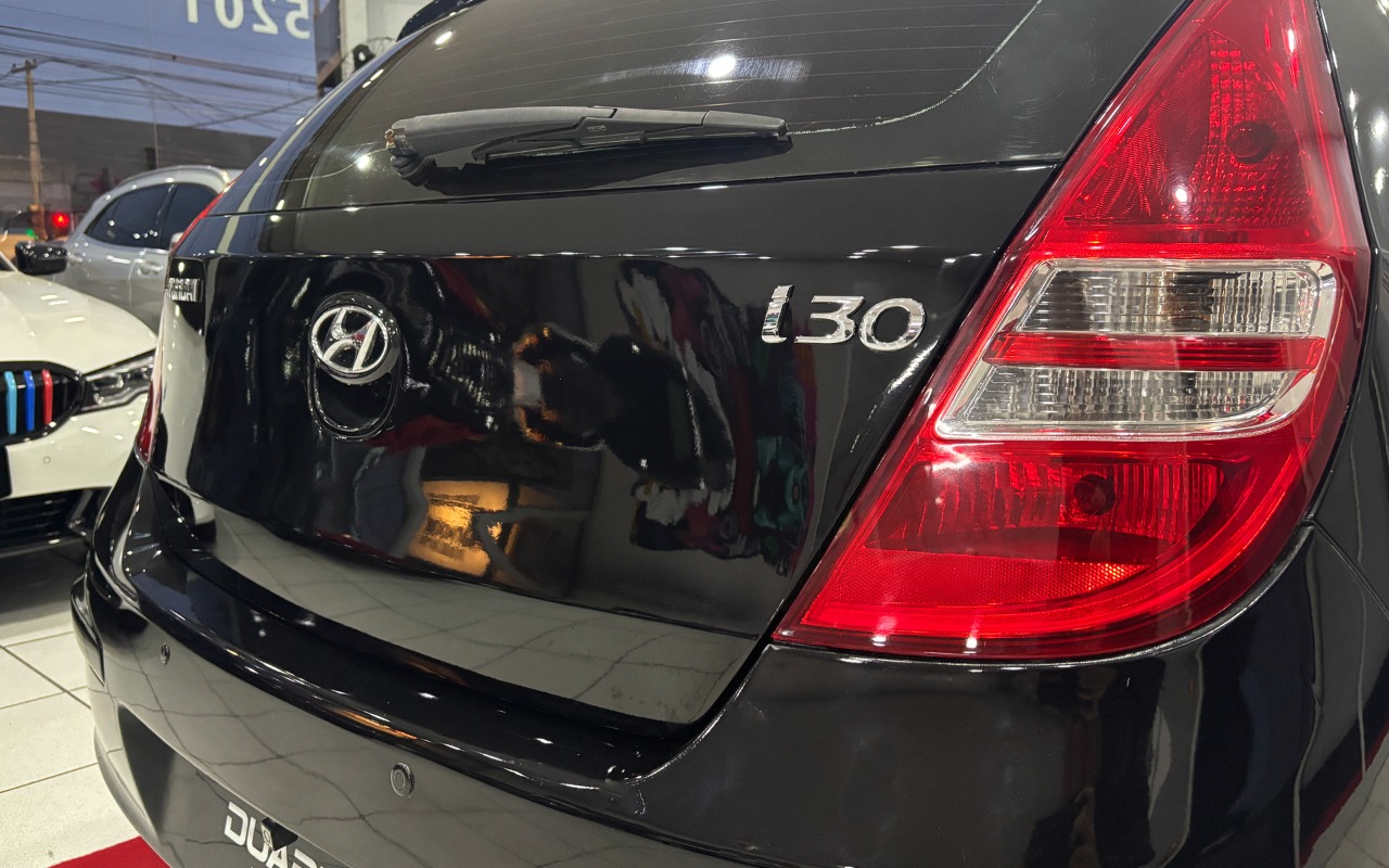 imagem-https://www.socarrao.com.br/sc-vehicle-images-prod/4393912/1792437582662-MDA4LmpwZw.jpg