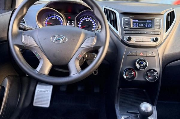 imagem-https://www.socarrao.com.br/sc-vehicle-images-prod/4393993/1792437993648-8529347_10_B_bf42089f20.jpeg