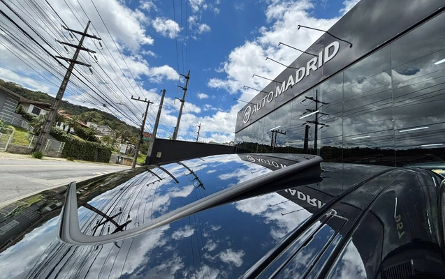 imagem-https://www.socarrao.com.br/sc-vehicle-images-prod/4394045/1792438428188-a9f57e0a-a58f-7ddb-90a0-3a2467c2d500.jpg