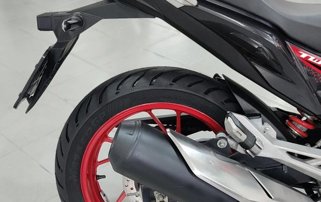 imagem-https://www.socarrao.com.br/sc-vehicle-images-prod/4394080/1792438735526-V2hhdHNBcHAgSW1hZ2UgMjAyNi0xMC0xNyBhdCAxNS4wNS41NCAoNykuanBlZw.jpeg