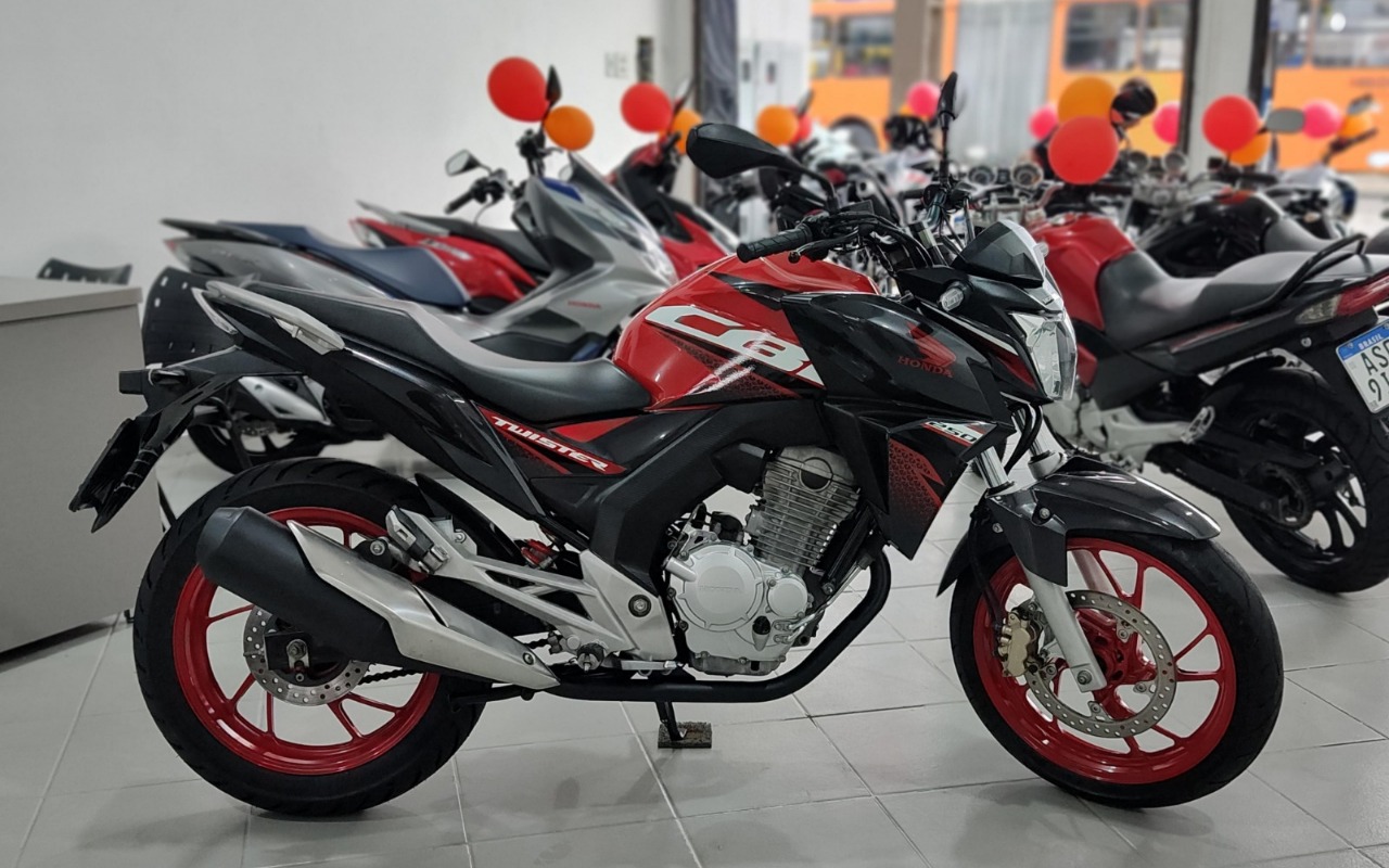 imagem-https://www.socarrao.com.br/sc-vehicle-images-prod/4394080/1792438735827-V2hhdHNBcHAgSW1hZ2UgMjAyNi0xMC0xNyBhdCAxNS4wNS41NCAoMTApLmpwZWc.jpeg