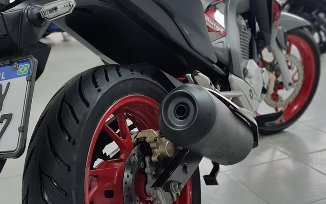 imagem-https://www.socarrao.com.br/sc-vehicle-images-prod/4394080/1792438736556-V2hhdHNBcHAgSW1hZ2UgMjAyNi0xMC0xNyBhdCAxNS4wNS41NCAoMTMpLmpwZWc.jpeg