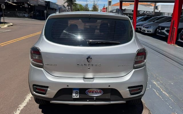 imagem-https://www.socarrao.com.br/sc-vehicle-images-prod/4394094/1792438785101-1792432944038.8.jpg