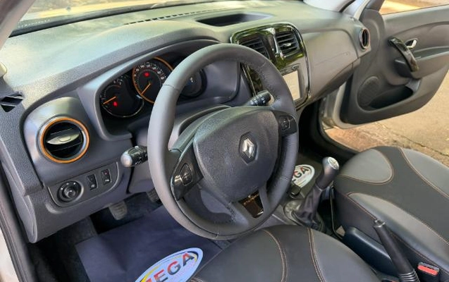 imagem-https://www.socarrao.com.br/sc-vehicle-images-prod/4394094/1792438785106-1792432944038.10.jpg