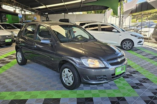 imagem-https://www.socarrao.com.br/sc-vehicle-images-prod/4394115/1792438841360-8526626_8_B_3f96ea33e4.jpeg