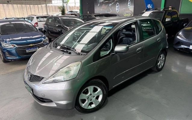 imagem-https://www.socarrao.com.br/sc-vehicle-images-prod/4394117/1792518487913-gb-2d4846f.jpeg