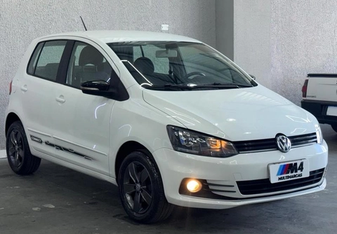 Volkswagen Fox 2018 Branco — foto 1 de 3