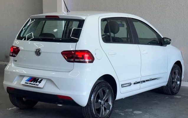 imagem-https://www.socarrao.com.br/sc-vehicle-images-prod/4394133/1792455492303-8585576_9_B_b0877ed1b5.jpeg