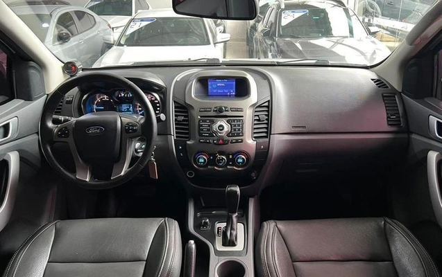 imagem-https://www.socarrao.com.br/sc-vehicle-images-prod/4394170/1792439240506-8153298_5_B_ce40ec8062.jpeg