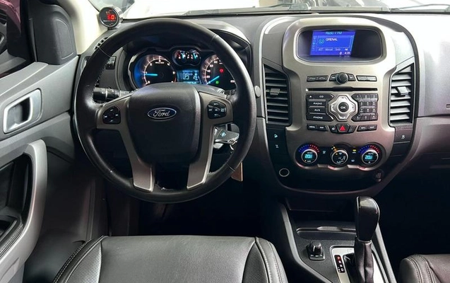 imagem-https://www.socarrao.com.br/sc-vehicle-images-prod/4394170/1792439240517-8153298_13_B_4dea45ecd8.jpeg