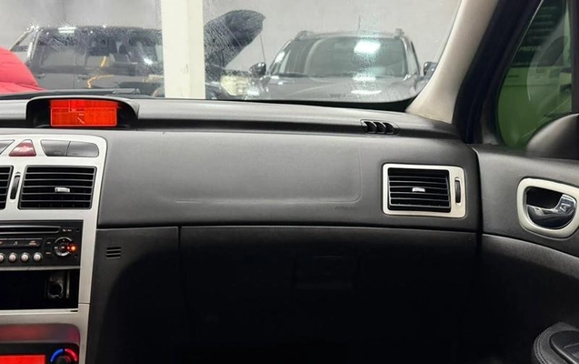 imagem-https://www.socarrao.com.br/sc-vehicle-images-prod/4394192/1792439519248-8584857_9_B_3fe8c0769d.jpeg
